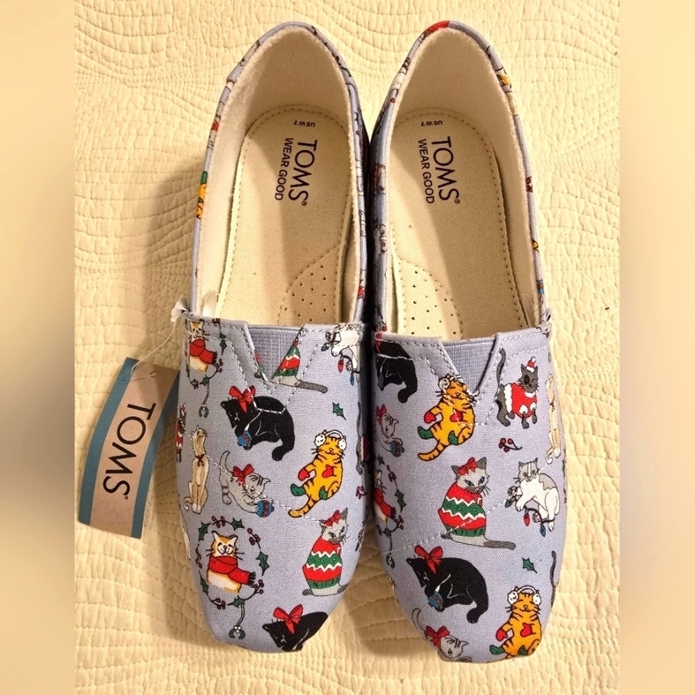 NWT Toms Ladies Belmont Holiday Cats Cozy Slip On Shoe